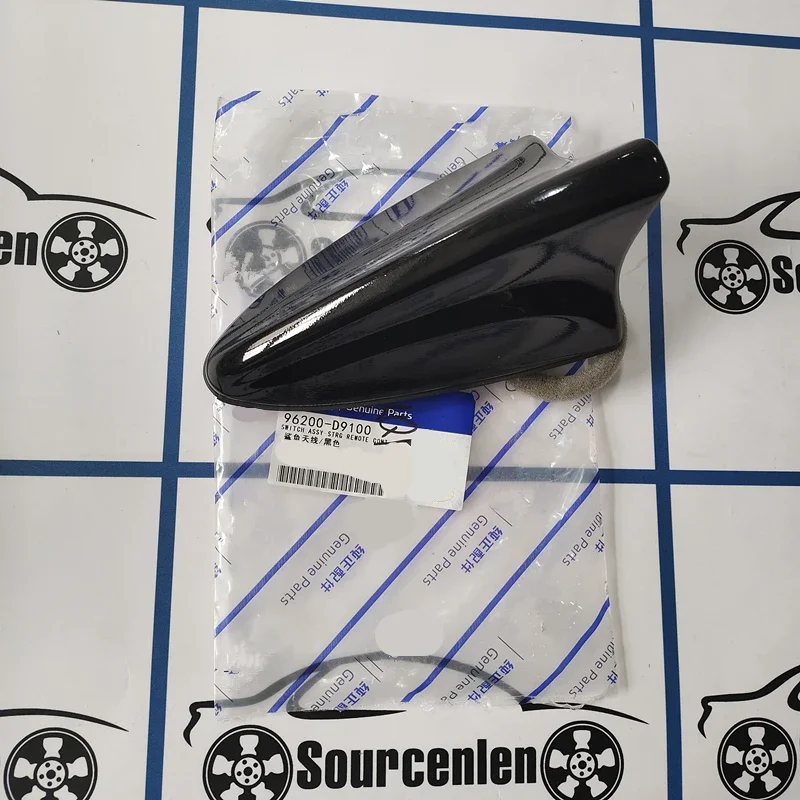 Car Antenna Base For Hyundai Santa Fe DM ix45 96200-D9100 96200D9100