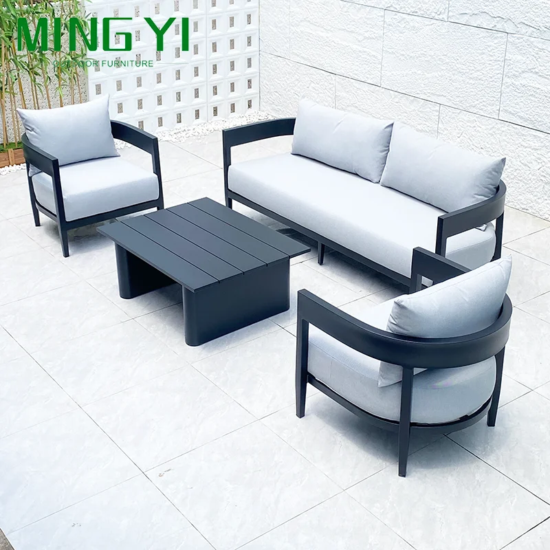 سبائك الألومنيوم سعر المصنع أطقم أرائك خارجية صالة أثاث الفناء مع وسائد أريكة على شكل حرف L مع طاولة للفندق