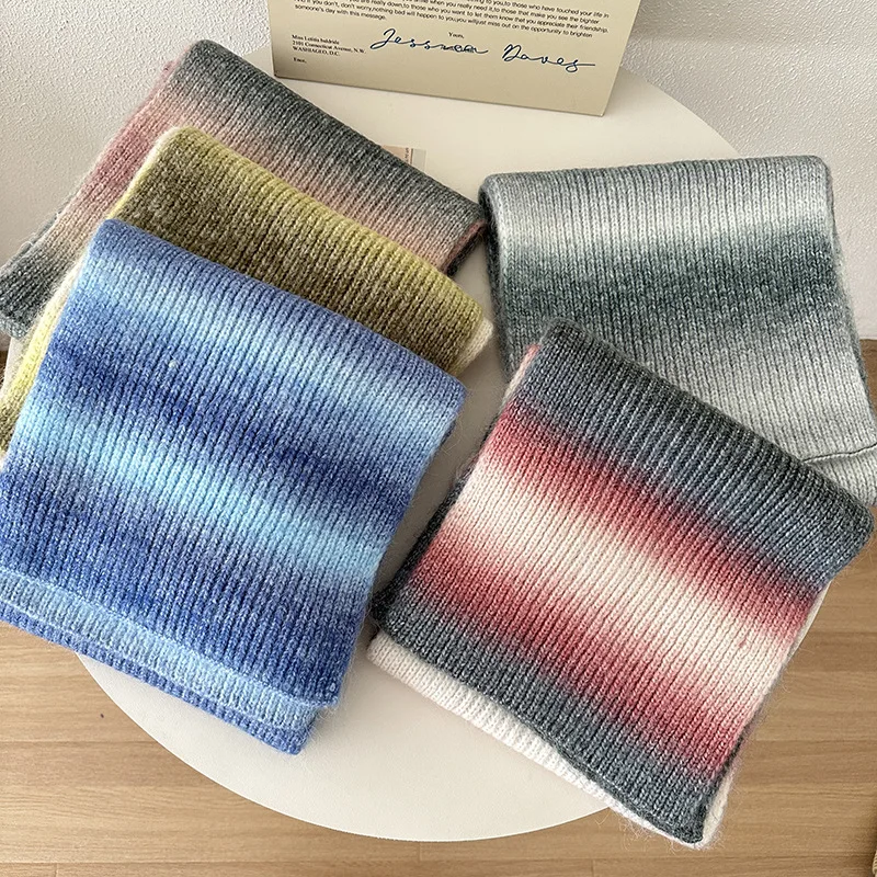 2023 New Knitted Women's Scarf Stripe Gradual Warmth Scarf with Academy Style Couple Universal Outwear with Cold Resistant Shawl