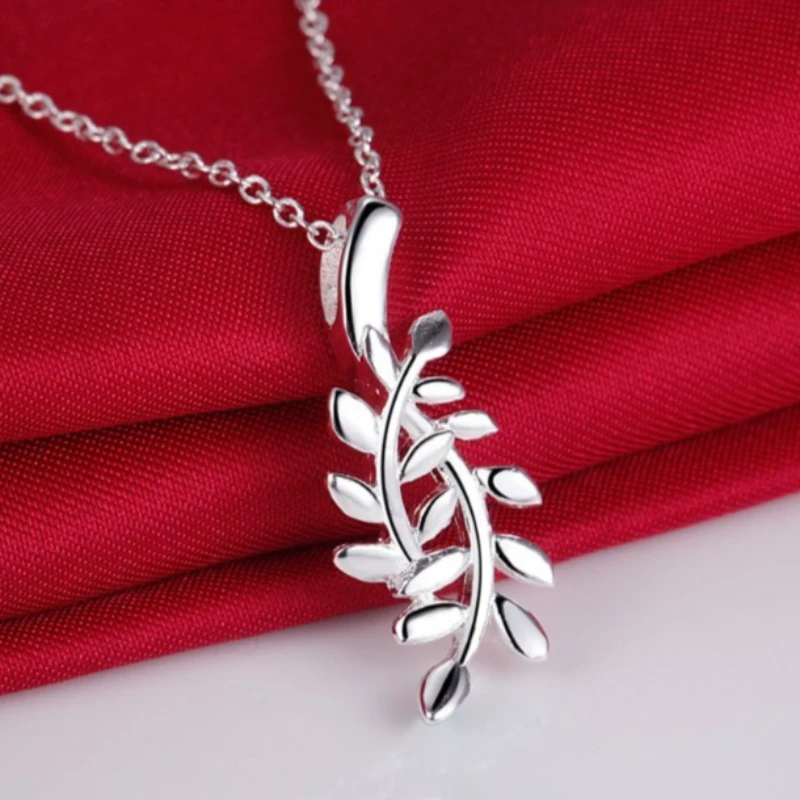 Halskette aus 925er-Sterlingsilber mit Blätter-Anhänger für Damen, hochwertiger Hochzeitsschmuck, Verlobungsschmuck, modisches Geschenk für Muttertag