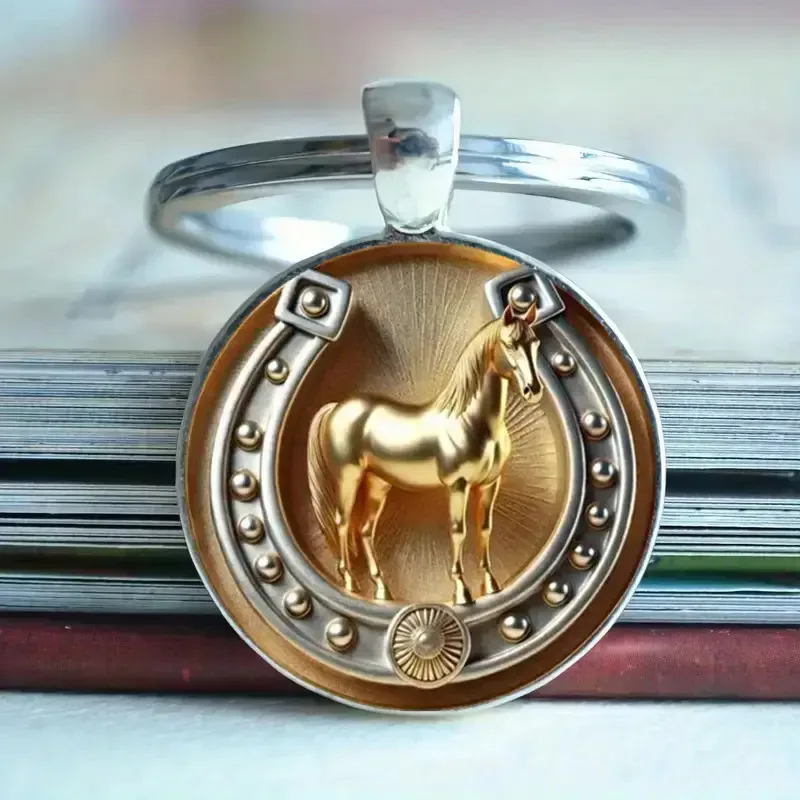 Accesorios colgantes de herradura con cabeza de caballo de la suerte, oro del zodiaco europeo y americano transfronterizo