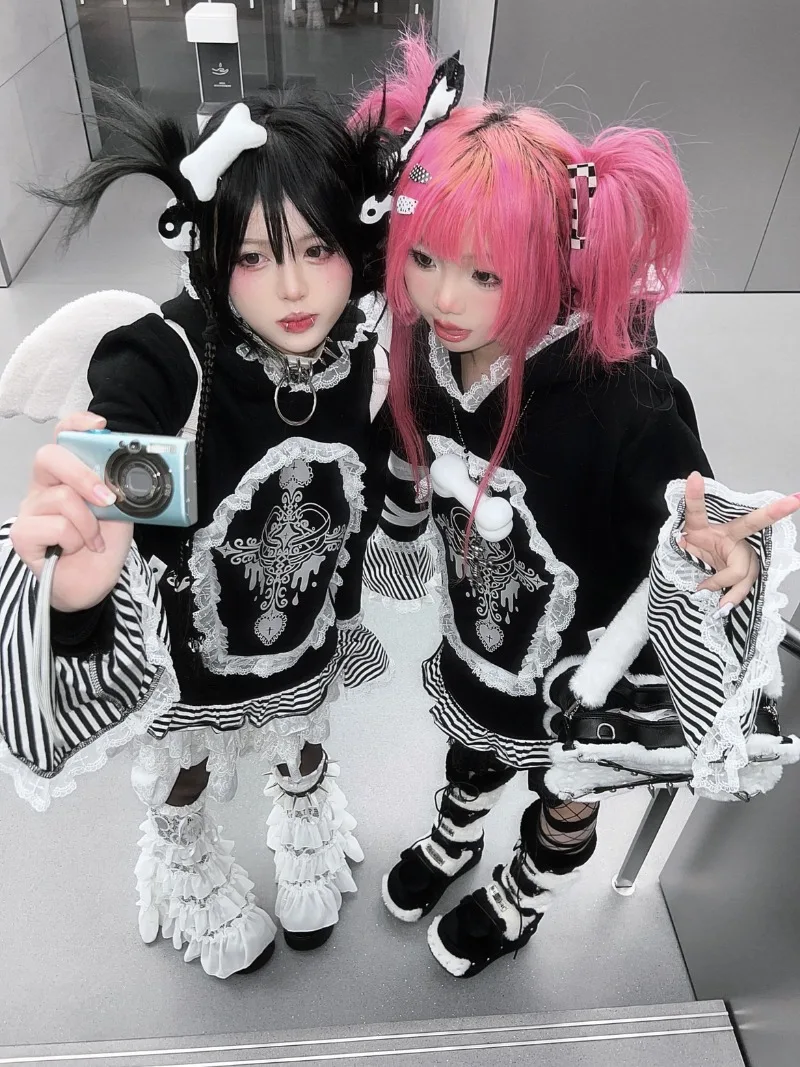 Japanese Original Subculture Warm Cartoon Ear Tie Sweatshirt Hot Girl Cute Lace Zipper Long Sleeved Loose Hoodies Jacket Ladies