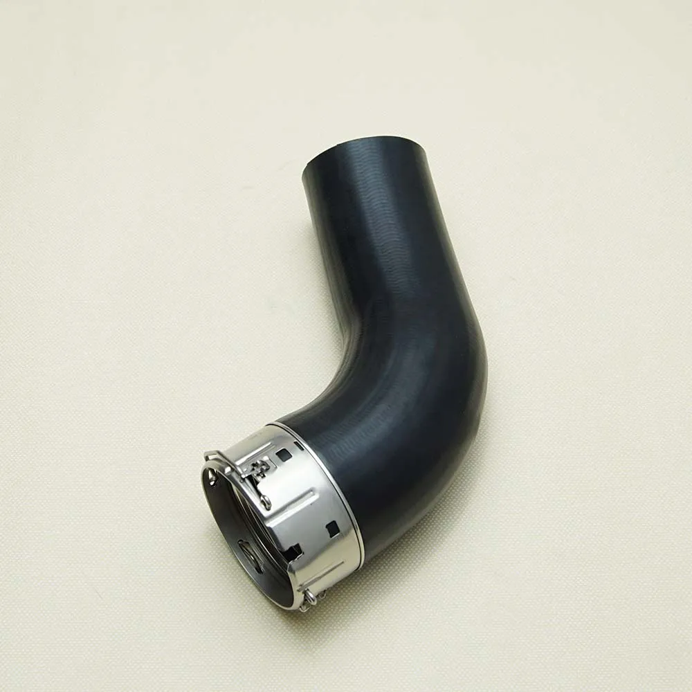 Image of 32222268 Ansaugschlauch für den Ladeluftkühler für Volvo S60 V60 XC60 2015 2016 2017 2018 2019 2020 31370286 31657743 Autoteil
