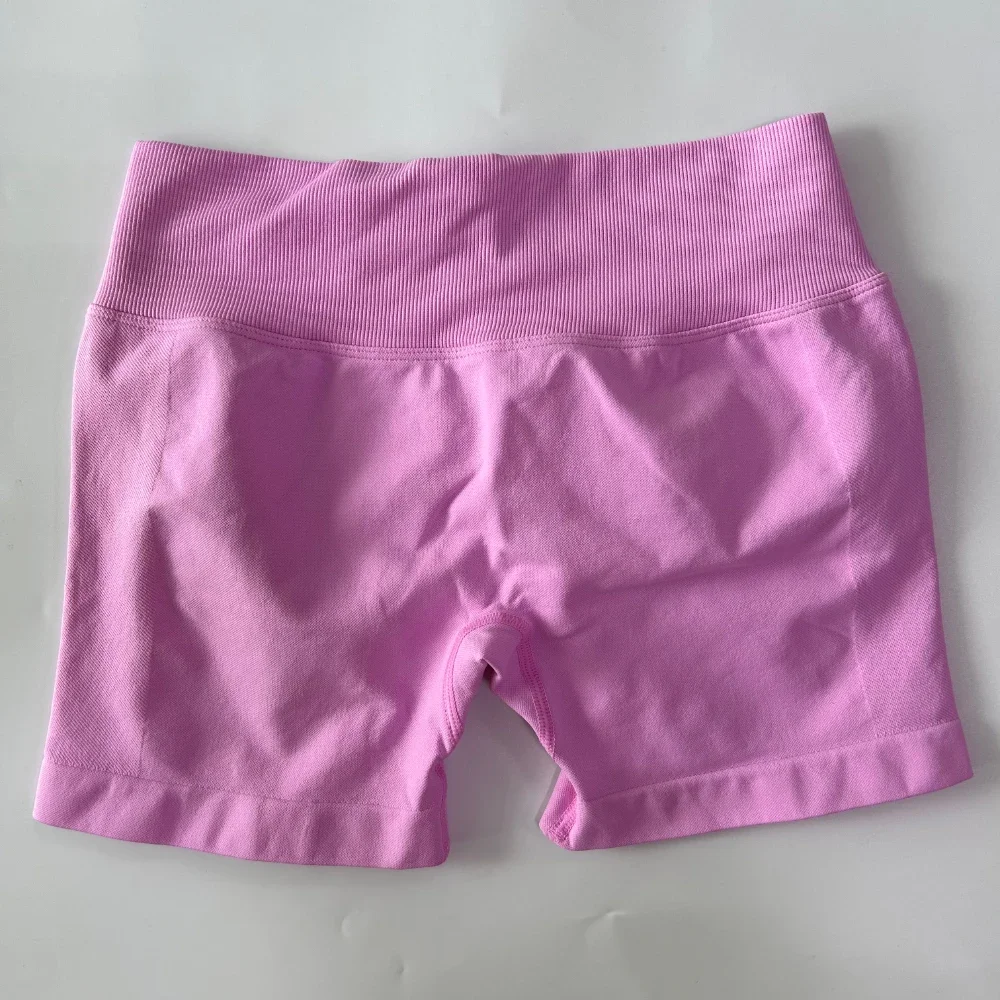 Pericic Damen Yoga-Shorts mit V-Rücken, hoher Elastizität, nahtlos, Flex-Scrunch-Bum, Workout-Gym-Shorts, Yoga-Booty-Laufshorts – Detail 7