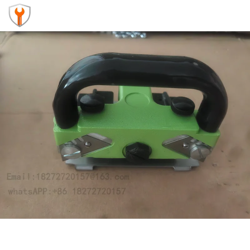 Floor seam knife, seam knife, seam push knife PVC plastic floor construction tools with blades in a box