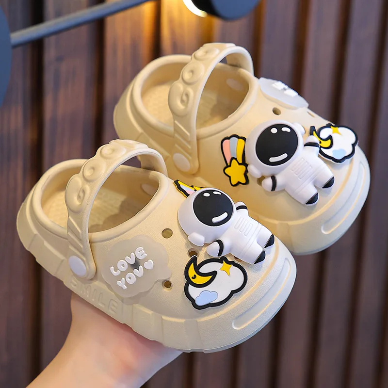 

Summer children's slippers Girls cute Bao head breathable boys non-slip soft soled beach slippers