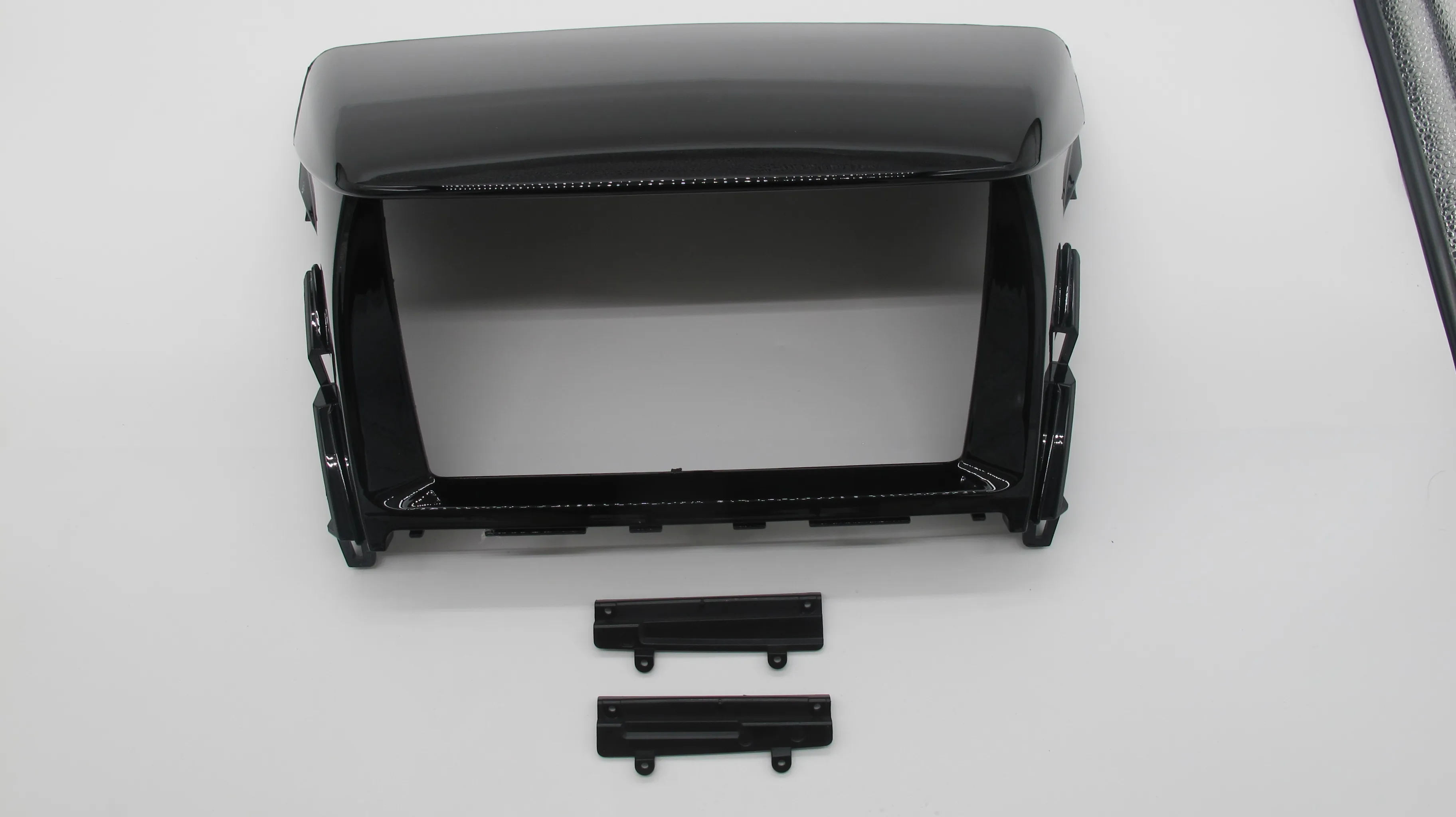 

9-дюймовый автомобильный радиоприемник, Android-стереоплеер, 2 Din, панель головное устройство, рамка для MITSUBISHI ECLIPSE 2018-2019 гг.