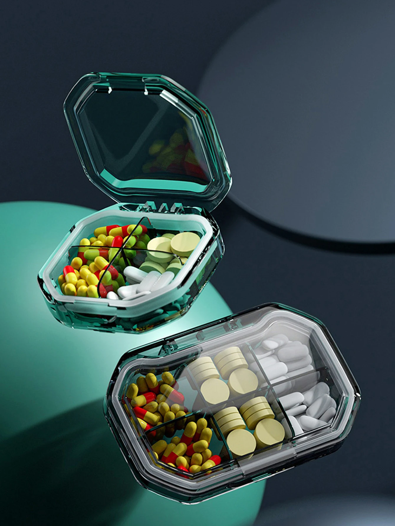 4/6 Grids Travel Portable Mini Medicine Pills Boxes One Week Capacity Pill Organizer Moisture Proof Pill Case Small Container