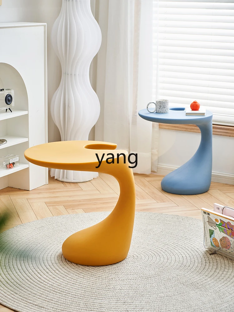 Yjq Small Coffee Table Sofa Side Table Simple Modern Mini Side Table Special-Shaped Advanced Artistic Sense