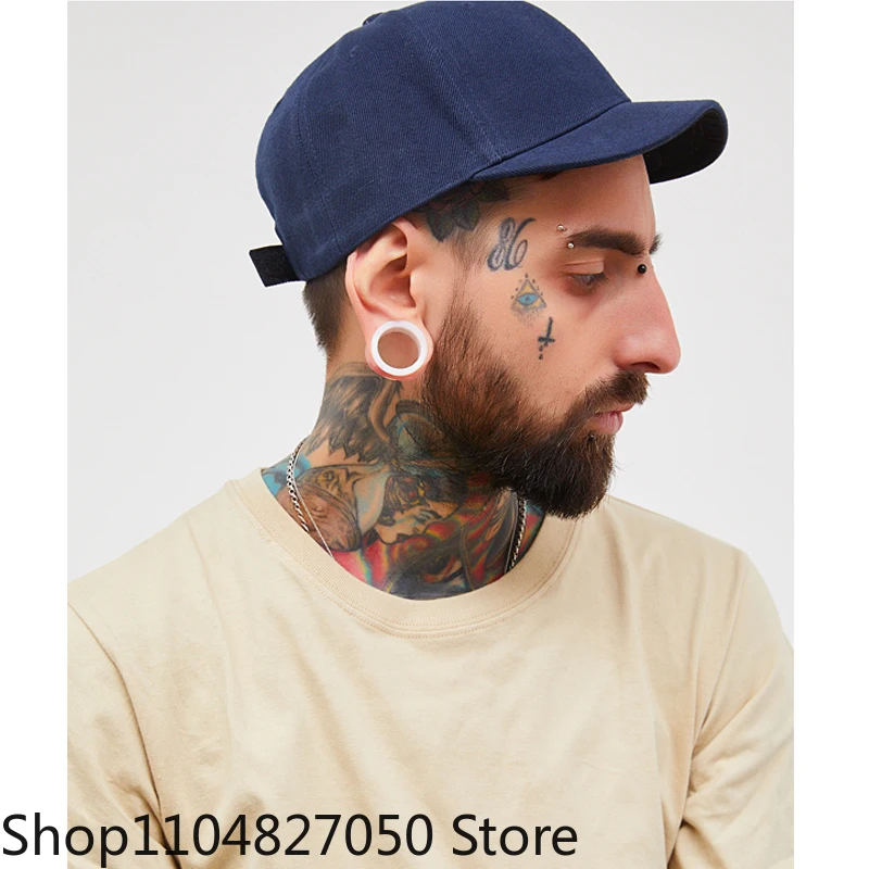 

Top Quality Vintage Soft Peaked Cap Adjustable Men Black Cotton Baseball Hat With Short Visor 5cm Solid Color