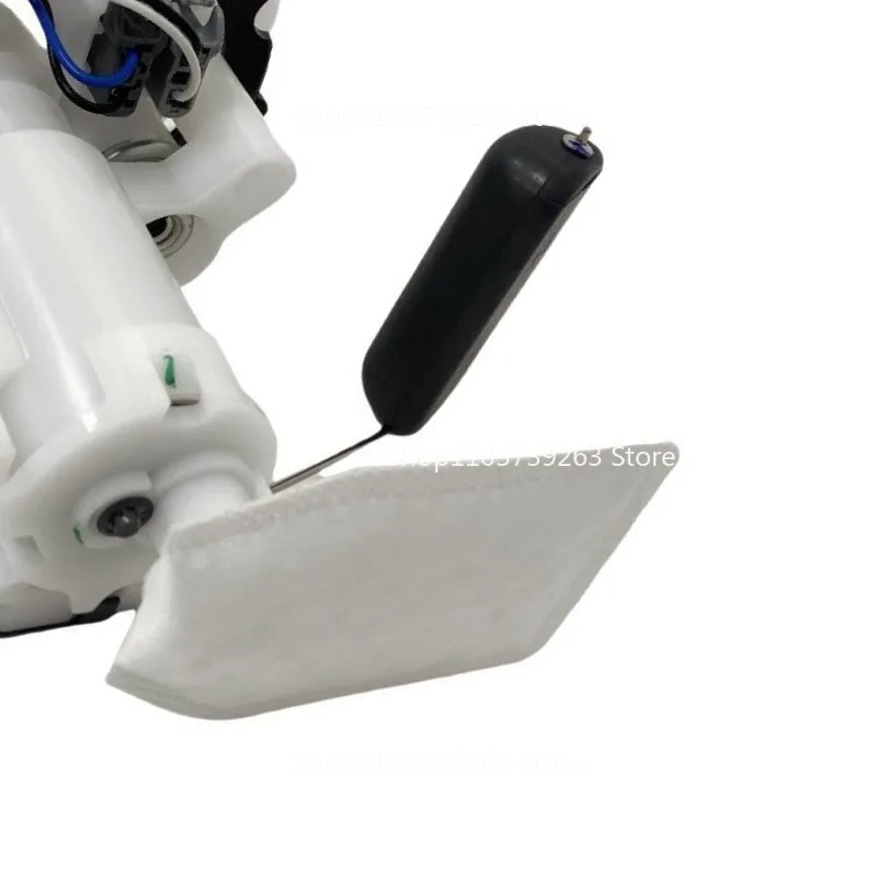 

XF50 Motorcycle Fuel Pump Is Suitable for Yamaha 125 Cygnus-X 1MS 4D2 3B3-13907-01