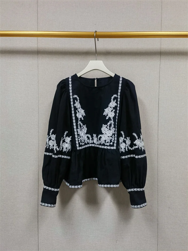 Chemisier en coton pour femmes, col rond, ample, Vintage, avec broderie de fleurs contrastées, manches bouffantes, printemps 2026