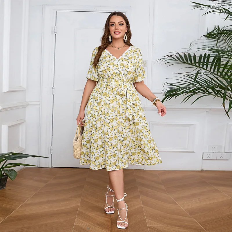 

Large size V-neck lace floral dress printed summer pocket skirt fashionable simple and elegant temperament high-end vacation sty