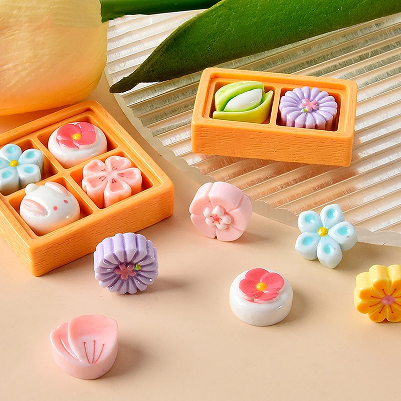 1 Set 1:12Dollhouse Mini Decoration Flower Simulation Food Play Hairpin DIY Hole Shoe Accessories