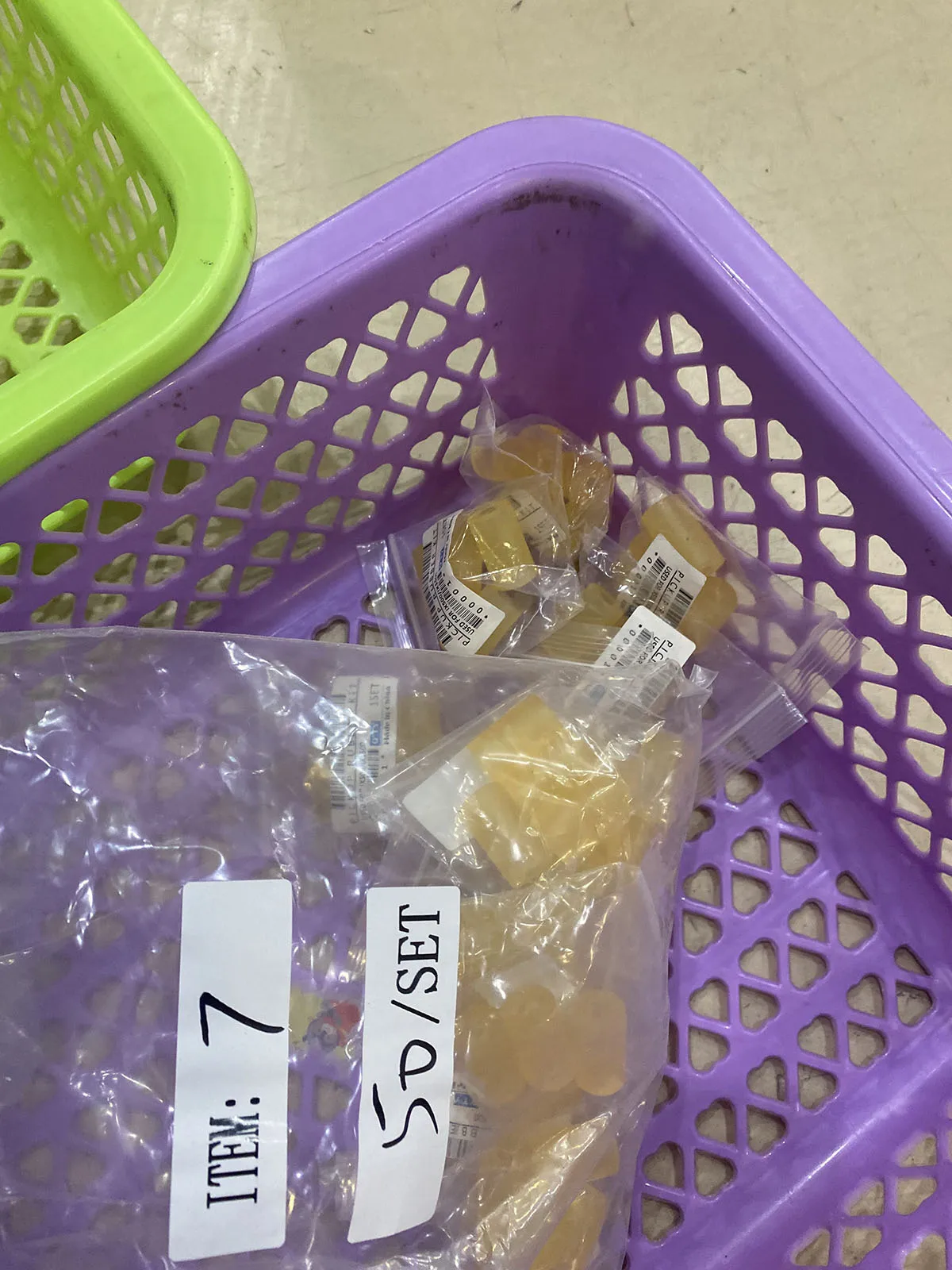 

1X PA03656-K975 PA03656-K976 Exit Feed Roller for FUJITSU Scansnap IX500 IX1500 N7100 IX1400 IX1600