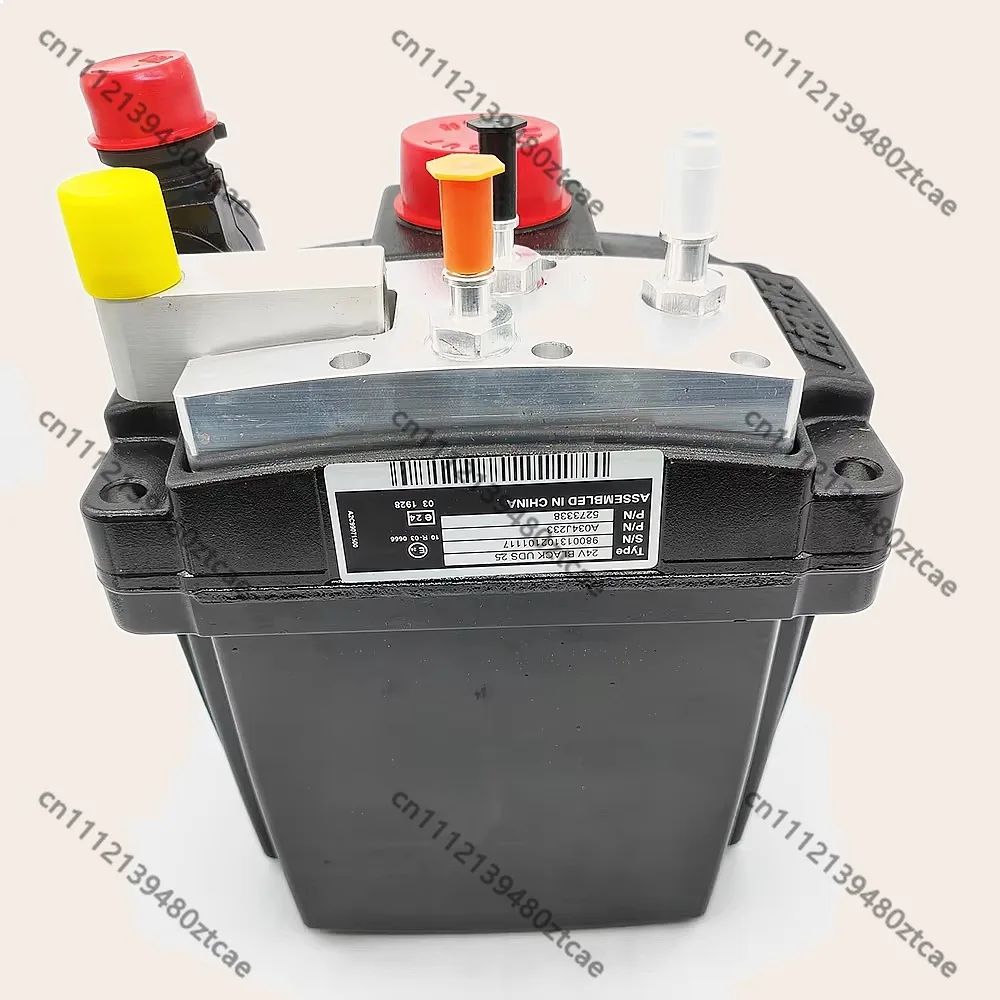 Heavy Duty Truck SCR Urea Pump Assembly 12V 24V Diesel Engine Replacement Parts