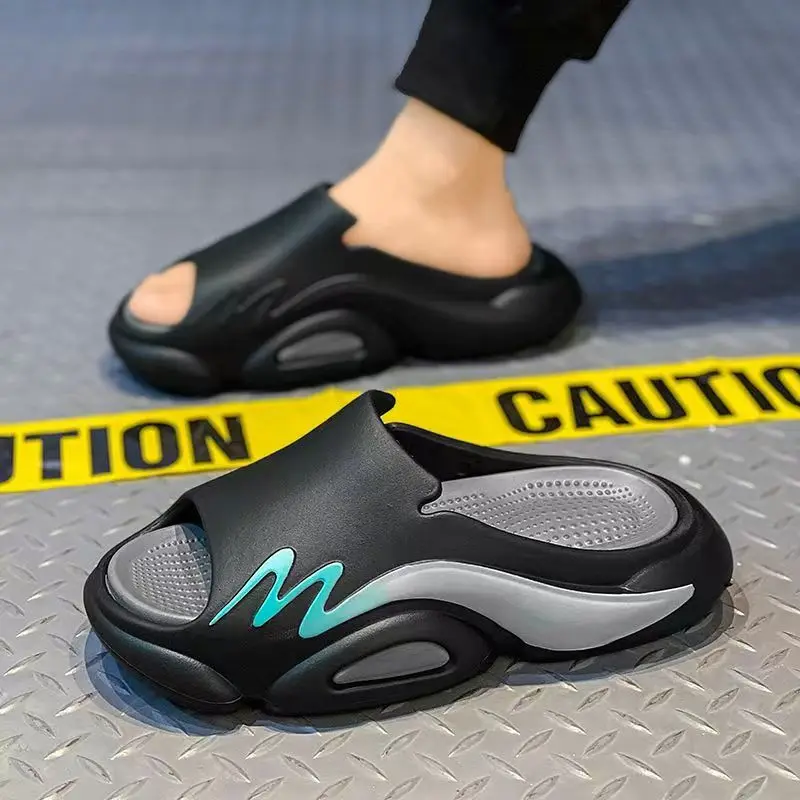 

Men's Summer New Open Toe Outdoor Beach Slippers Thick Sole Non Slip Light Home Slippers Bathroom Slippers Casual Sports Slipper