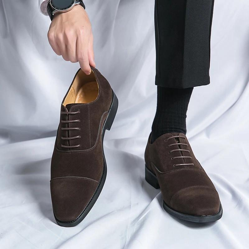 Frosted leather three-joint pointed business dress casual simple leather wedding shoes for the groom