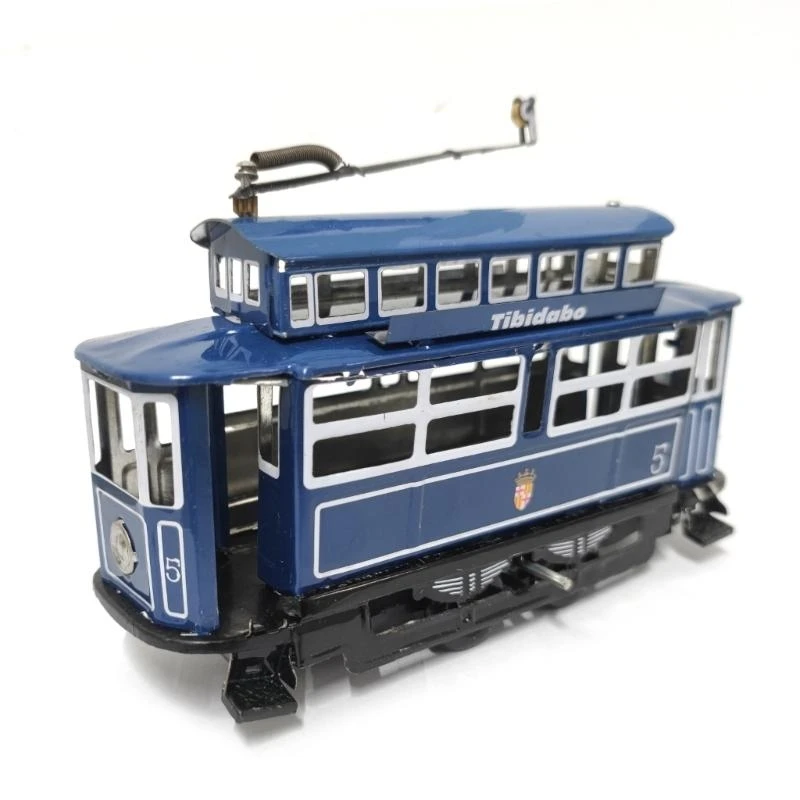 

23GD Nostalgic Tinplate Trolley Ornament Windup Toy for Collector and Retro Decors