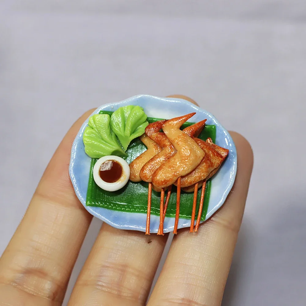 

1/12 Doll House Miniature Oval Barbecue Food Plate Simulation Food Tray Model for Mini Decoration Dollhouse Accessories