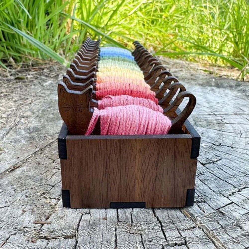 Wooden Animal Bobbin Set Creative Wooden Animal Embroidery Thread Storage Rack Portable Simple Rabbit Coils Plate Spool Tool