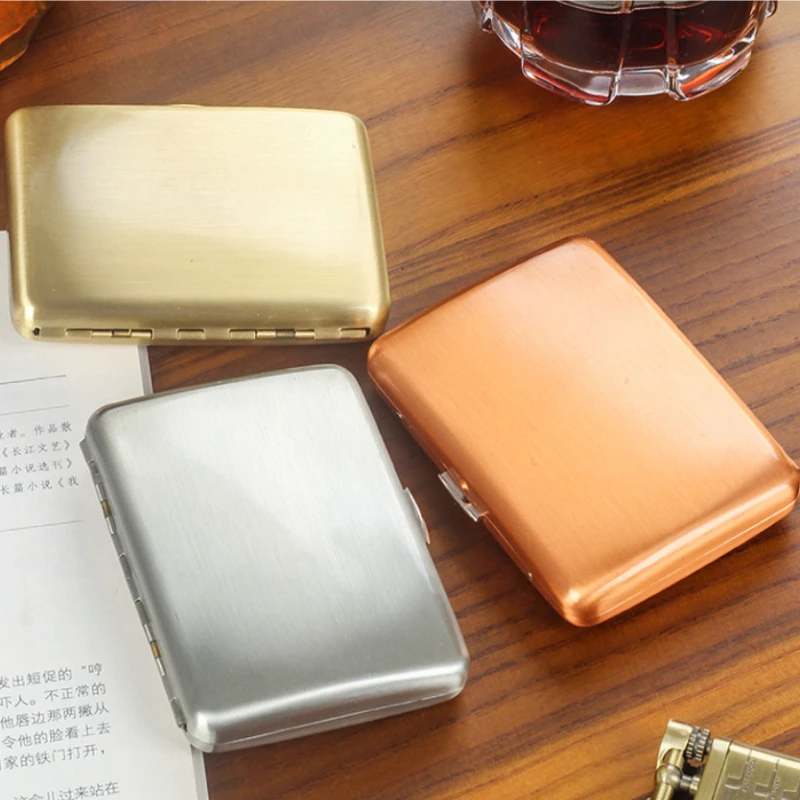 

Men's Portable Stainless Steel Cigarette Case Mirror Design 16 Pack Capacity Moisture-Proof Creative Personalized Storage Box