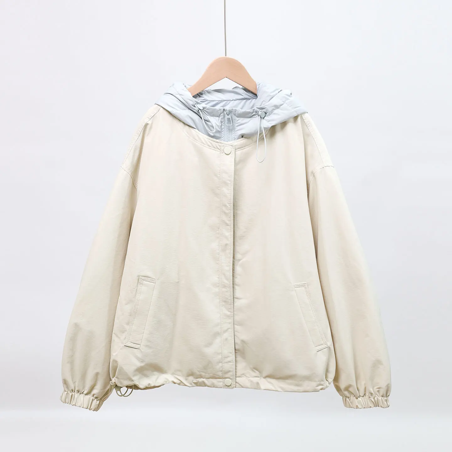 

Модная повседневная женская куртка-пуховик с капюшоном, теплая, удобная, свободного кроя, для ежедневной носки, зимняя, утепленная, белая, с наполнителем из перьев