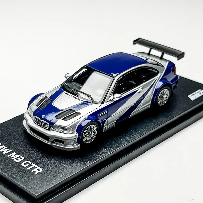 AR Box Diecast 1/64 مقياس BMW M3 GTR نموذج سيارة رياضية سبيكة BMW M3 GTR تحتاج سرعة اللعب المركبات نموذج هدية الديكور