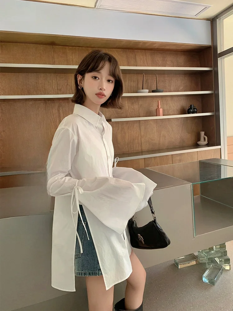 

Cheeseandkisses White Midi irt with Puff Sves And Bow Design Loose Fit Pure Cotton Long Sve Button up Women's Faion