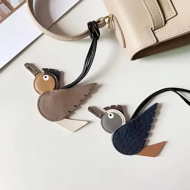 2025 Decorative New Cartoon Little Bird Keychain Accessories Car Pendant Diy Bag High Quality Real Cowhide Leather Bird Pendant