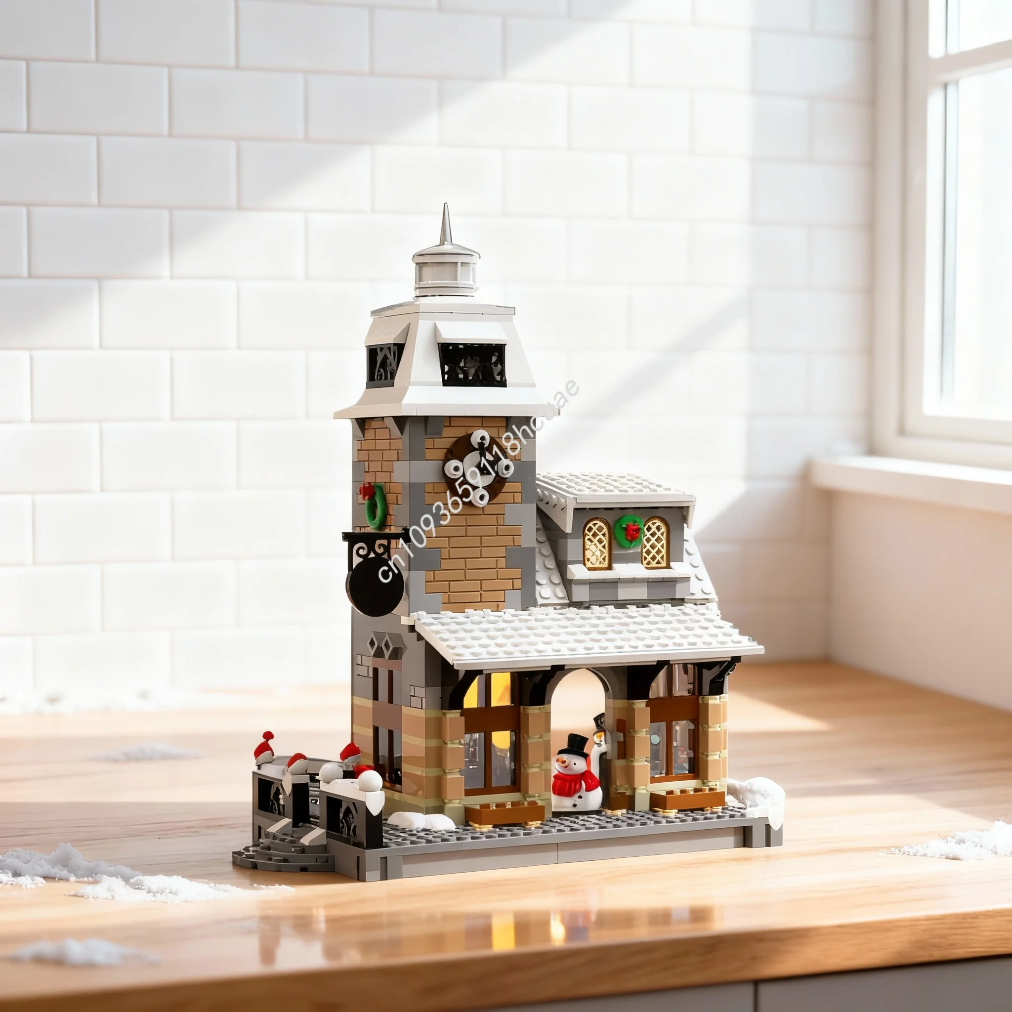

730pcs MOC Winter Village Train Station Seasonal Christmas Model Building Blocks Architecture Toy Christmas Gifts Brick