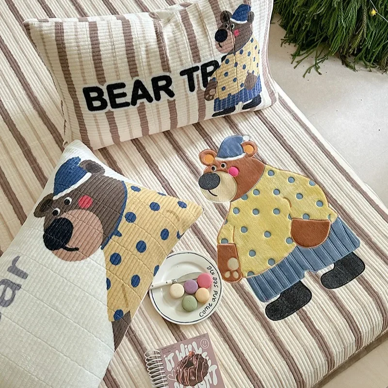 Cute Cartoon Applique Milk Velvet Quilt Bedspread Set 3PCS Plush Flannel Heat Comforter Cover for Girls Boys Winter Duvet Cover
