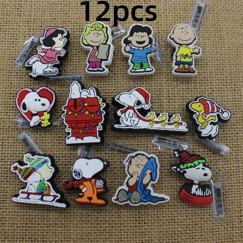 12 piezas de adornos para zapatos de Snoopy, zuecos de dibujos animados, sandalias, decoraciones para zapatos de PVC, accesorios, figuras de snoopy, juguetes