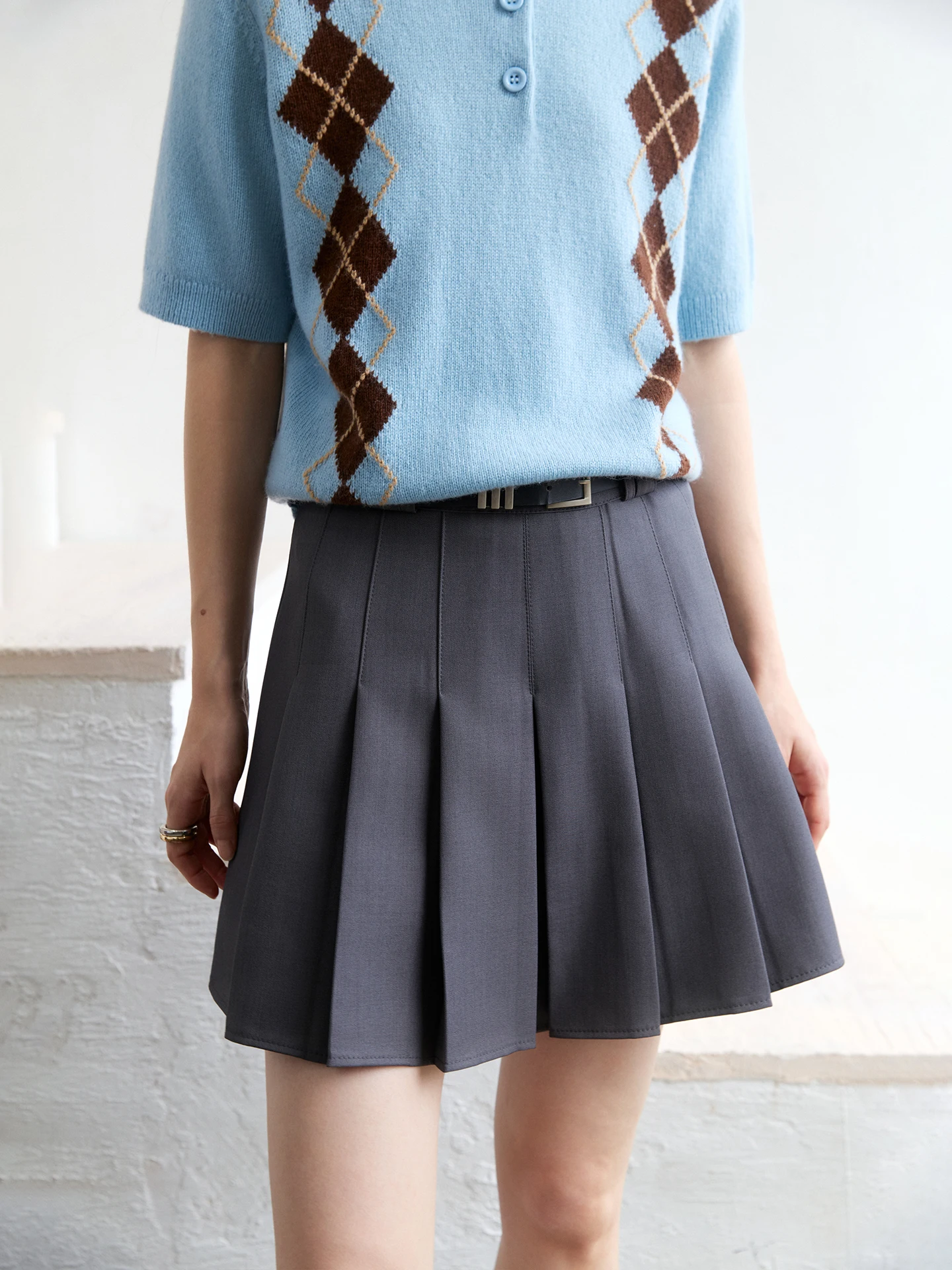 

Женская осенняя миди-юбка Oz с высокой талией, плиссированная, А-силуэт, с поясом, в студенческом стиле, два цвета