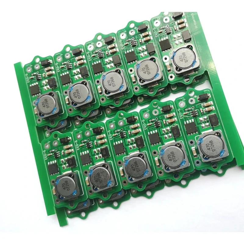 

2 шт. S033 1.5A LED-драйвер постоянного тока для 1/2/3/4/5/6 лент*5Вт/4x5Вт/3x5Вт/1x5Вт