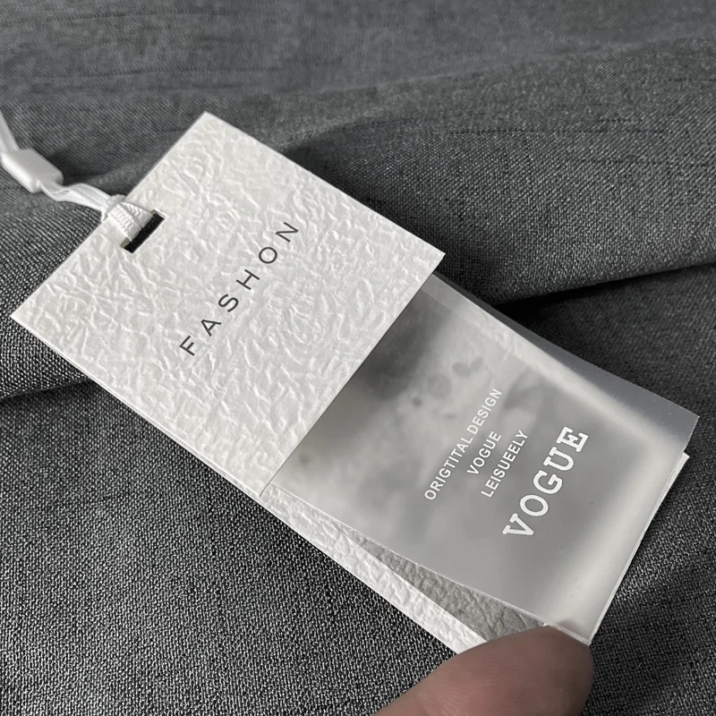 Luxury Custom Transparent PVC Plastic Hang Tags Hangtags For Clothing