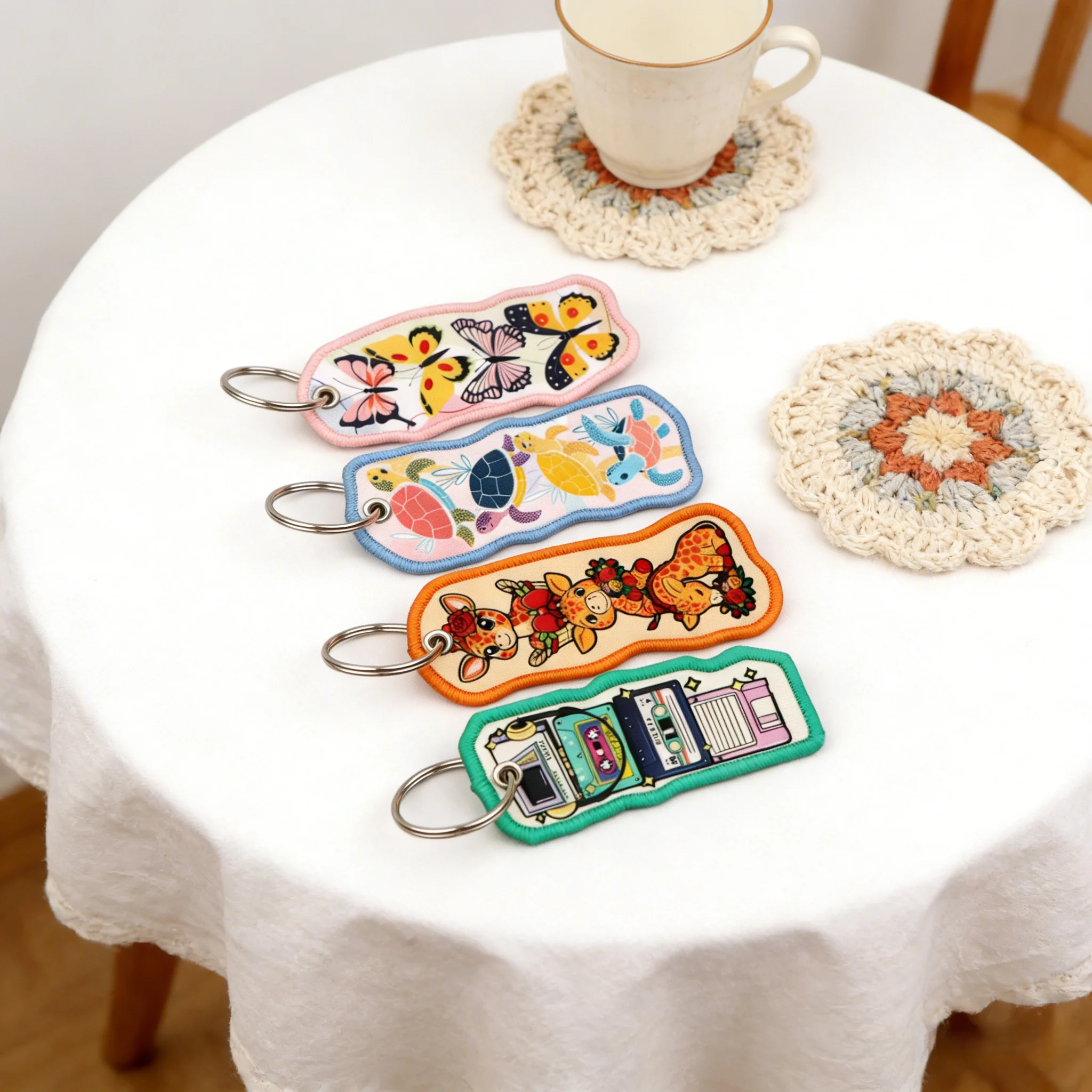 

Брелоки с вышивкой в виде животных (черепаха, бабочка) для мотоциклов и автомобилей, держатели для ключей, бирки для ключей, аксессуары для украшений Chaveiro