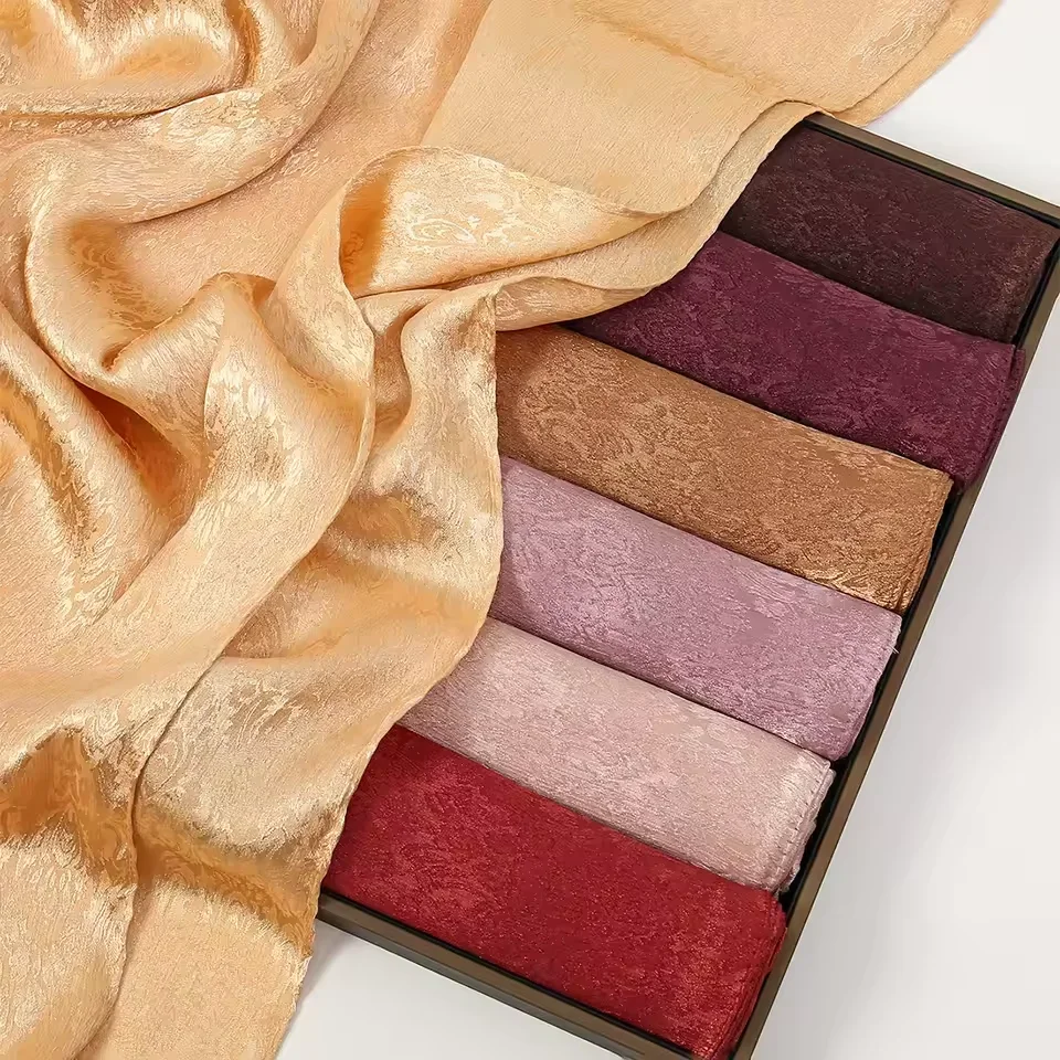 

Модный атласный хиджаб с принтом, мусульманские платки, шали из Малайзии, исламские тюрбаны, накидки, банданы, буфанды, фуляр, тюрбан для женщин