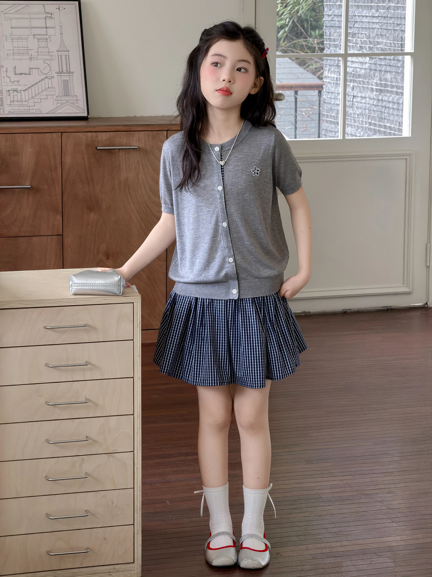 girls-summer-sweet-flower-knitted-short-sleeve-plaid-skirt-set-fashionable-t-shirt-trendy-two-piece-outfit-for-kids-ages-3-14
