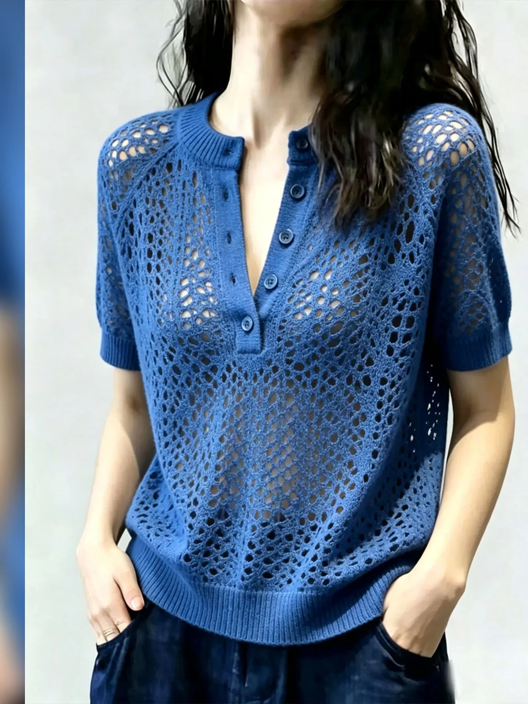 

Elegant Knitted Short Sleeve Top Women's Fashionable Summer Leisure Style Korean Version Commute Shirt White Enhancing Blouse