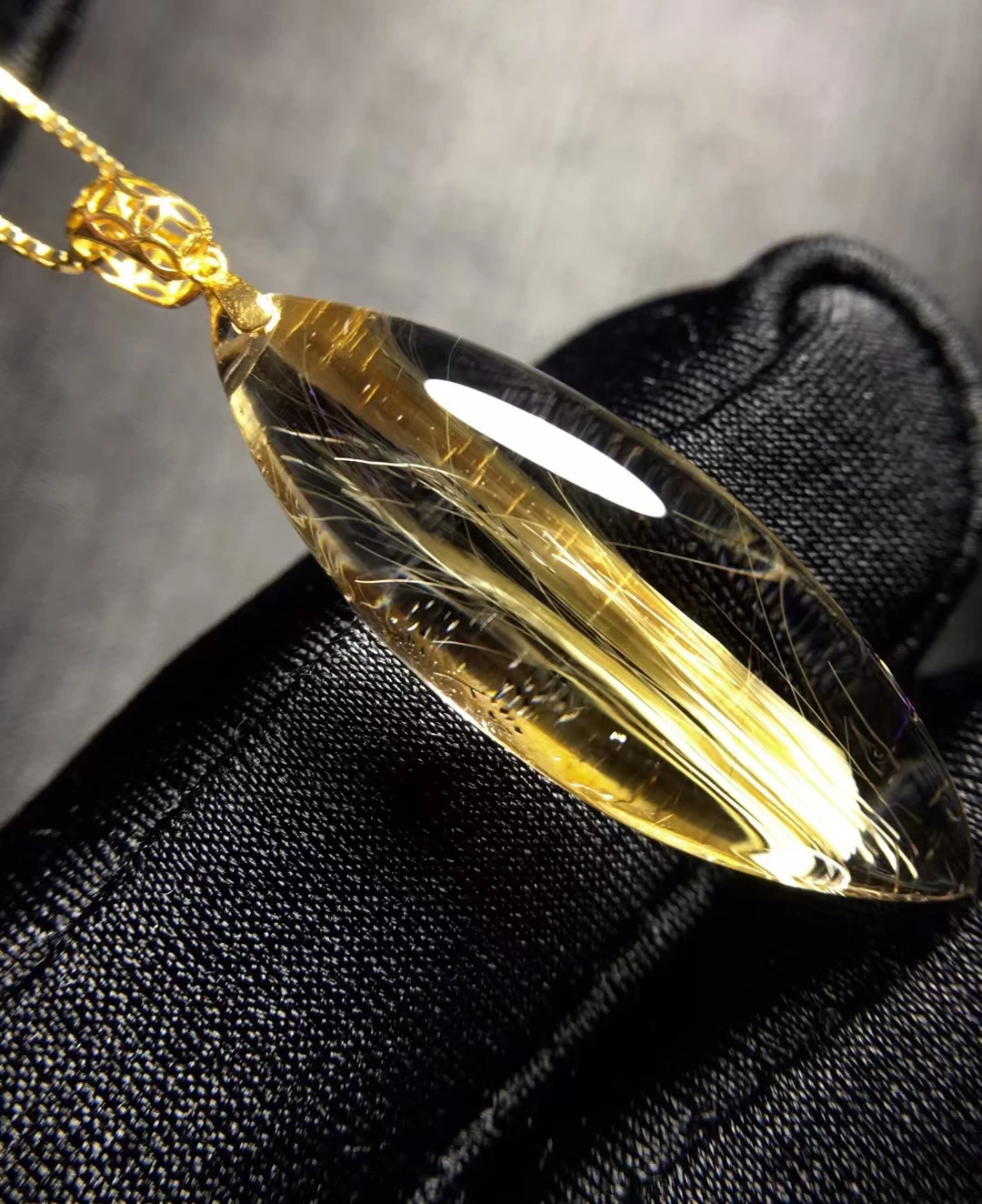 Natural Gold Rutilated Quartz Pendant Water Drop Rutilated Quartz Jewelry 30*10.2*8.3mm Bead Men Women Brazil AAAAAAA