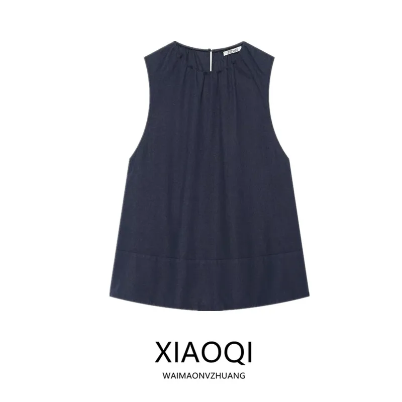 Summer 2026 Women's round Neck Button Closure Sleeveless Top Back Split Closed Style Fashionable Casual Wear Outerwear