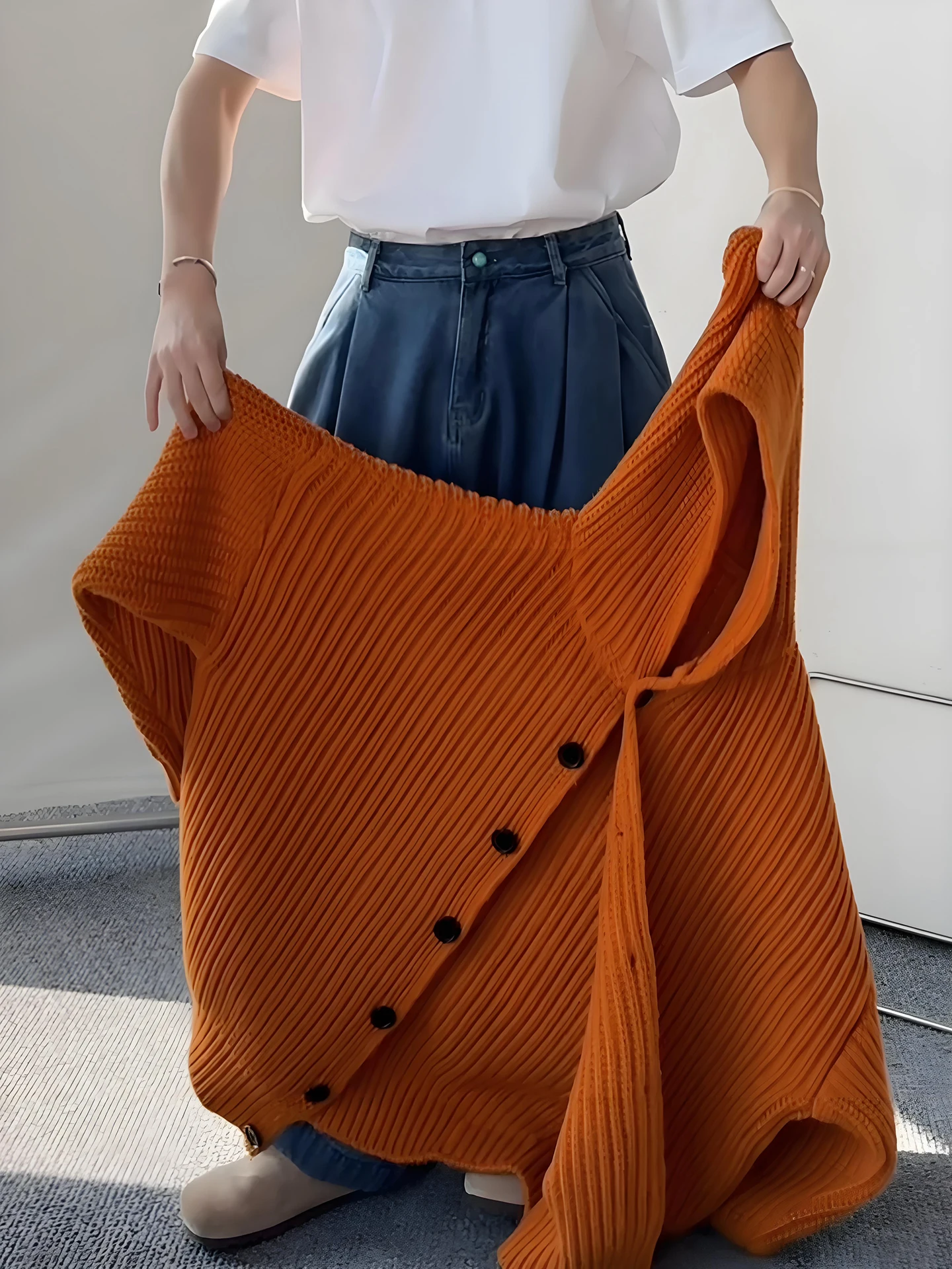 

Оранжевый мужской вязаный свитер с капюшоном в американском стиле, утепленный, свободный крой, зимняя верхняя одежда, повседневный, с длинными рукавами, из полиэстера