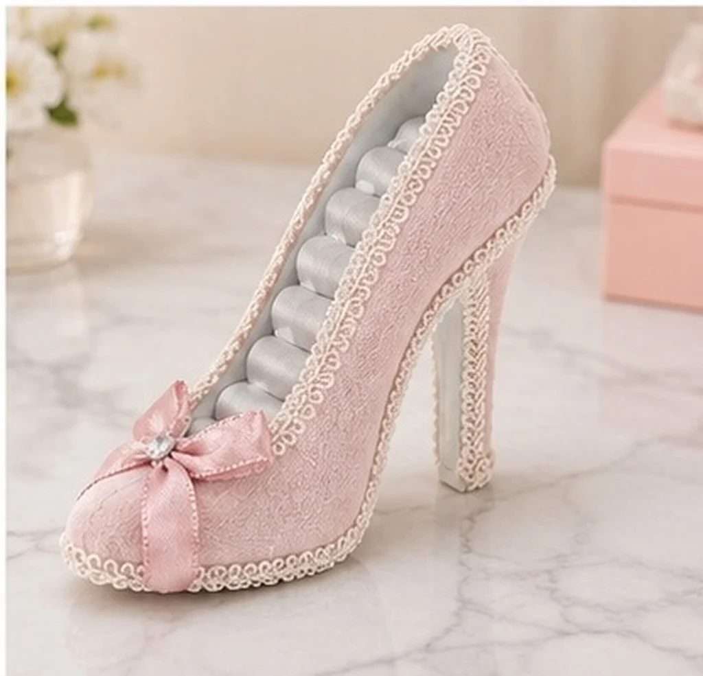 High Heel Jewelry Display Stand for Rings, Earrings, Necklaces – Shoe-Shaped Organizer Rack
