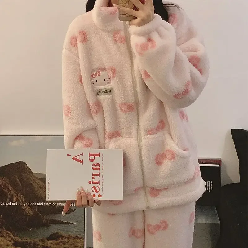 Hello kitty doux et mignon motif de dessin animé créatif fille nouveau ample confortable épaissi chaud corail velours maison ensemble de vêtements