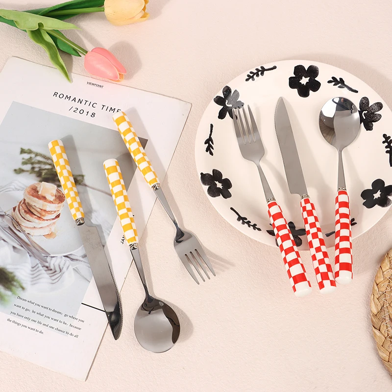 3Pcs Ins Style Checkerboard Stainless Steel Knife Fork And Spoon Ceramic Handle Steak Knife Fork And Spoon Set Popular Tableware