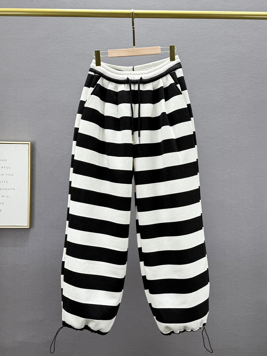 

Спортивные брюки с высокой талией и флисовой подкладкой, женские зимние брюки 2024, модные свободные брюки для похудения, черно-белые длинные брюки с полосатым узором