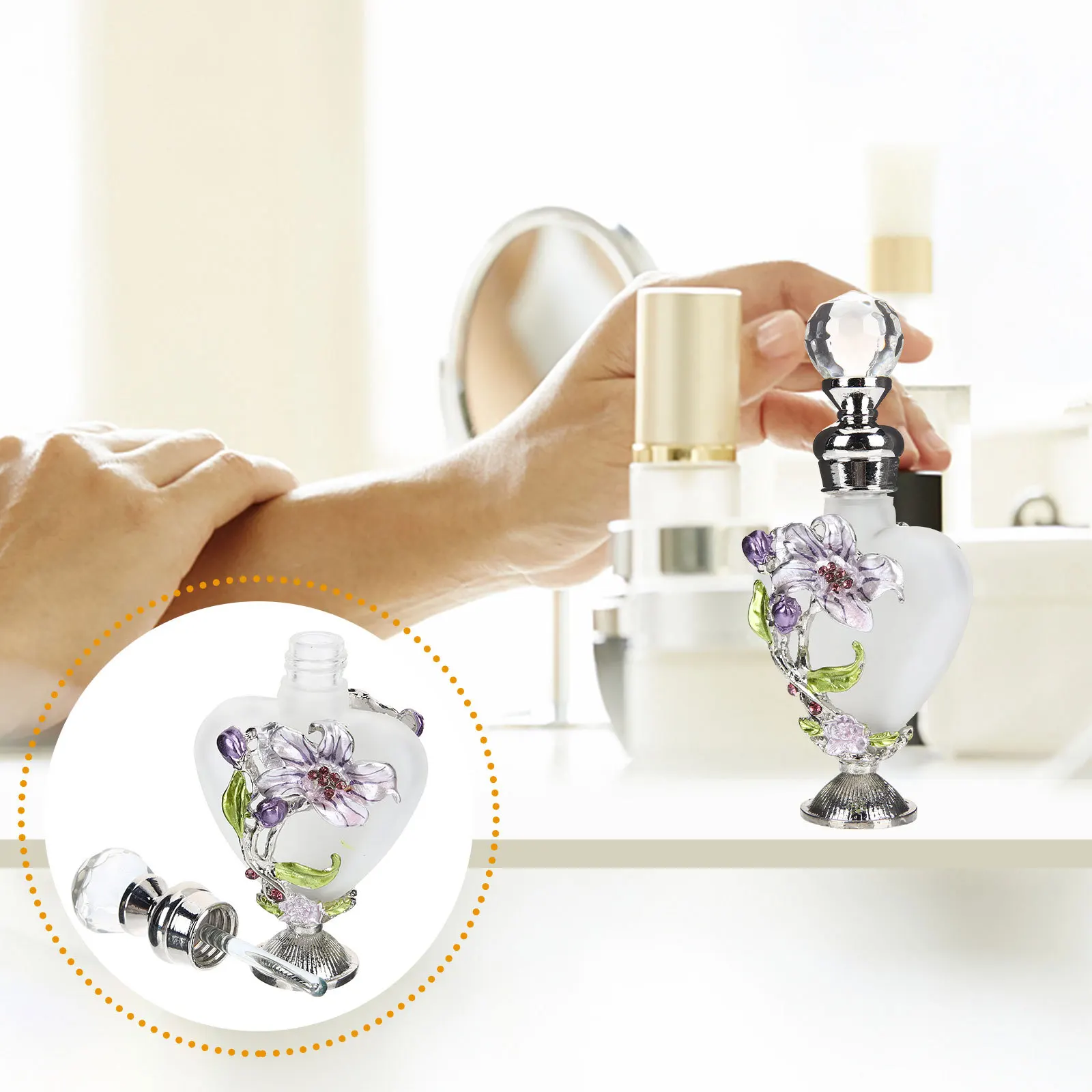 

10Ml Empty Glass Perfume Bottle Retro Flower Pattern Enameled Surface Elegant Fragrance Container for Perfume Lotion