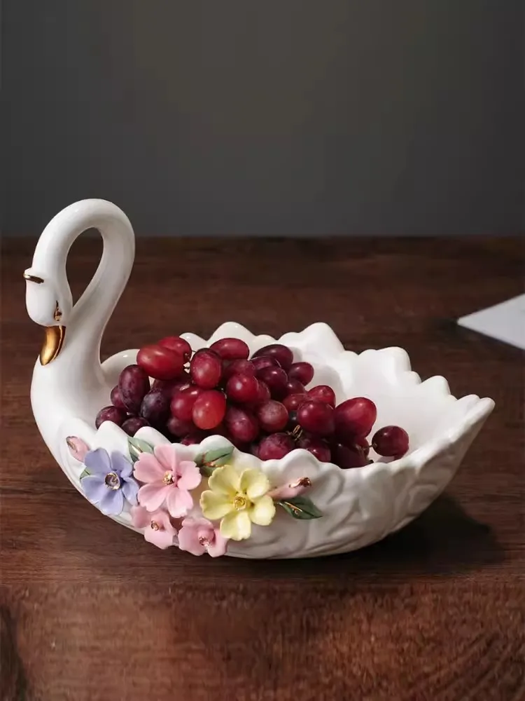 Swan Fruit Plate Living Room Tea Table Table Table Snacks Dry Fruit Plate Creative Storage Decoration Ceramic Home Wedding Gift