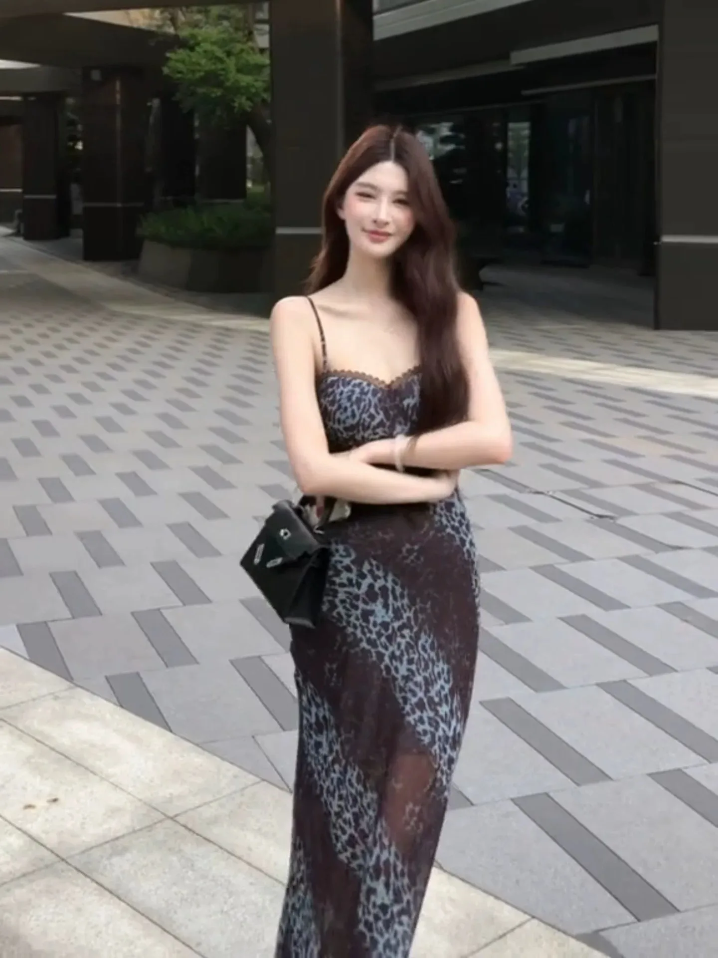 

Summer Beach Vacation Leopard Print Lace Halter Dress Women's Slim Fit Waist Cinching Fish Tail Long Skirt Sexy High Waist A-...